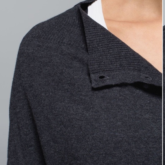 Lululemon After Class Cardigan
Heathered Black / Heathered White - Picture 3 of 5